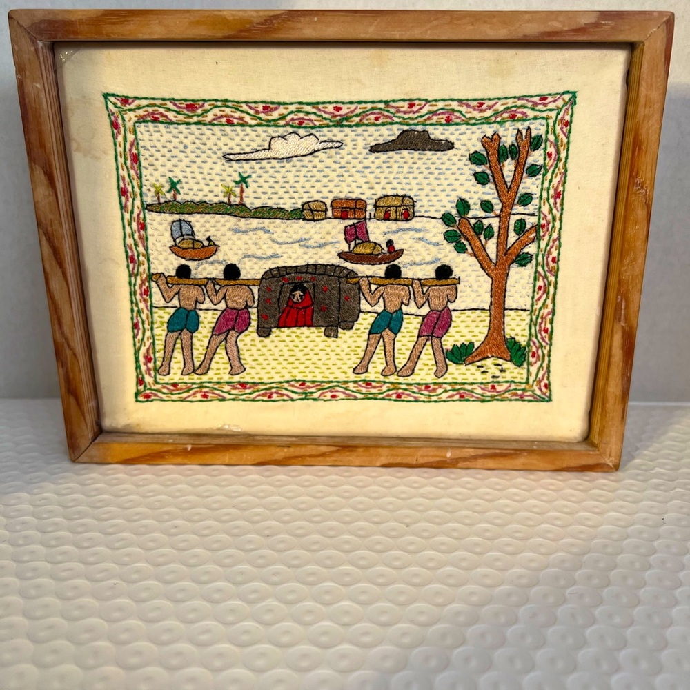 Aarong Needlepoint Art
